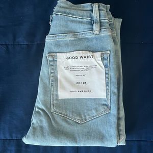 NWT Good American Jeans